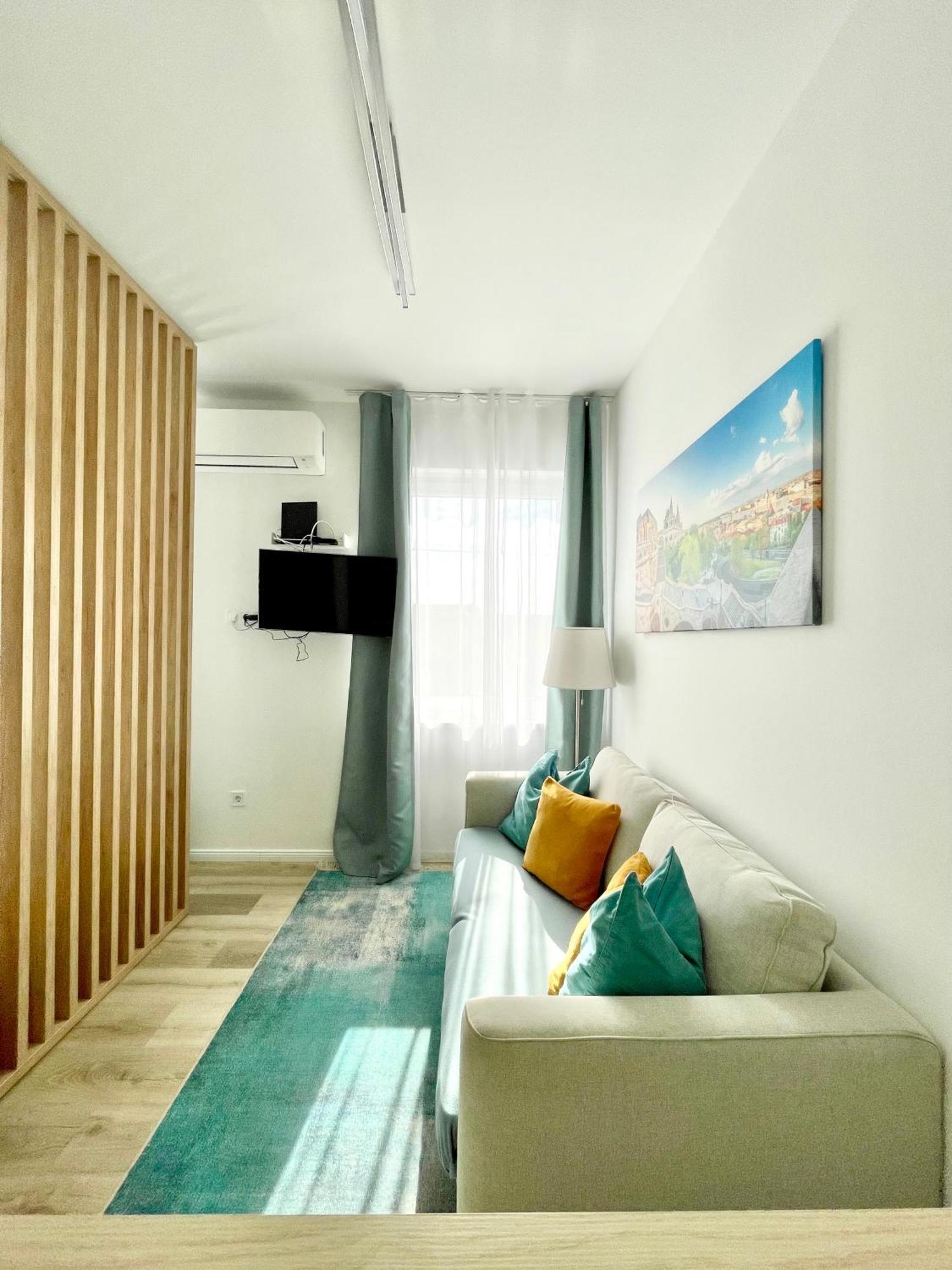 Margaret Apartment Next To The Lukacs Spa With Panorama Danube Budapest Eksteriør bilde