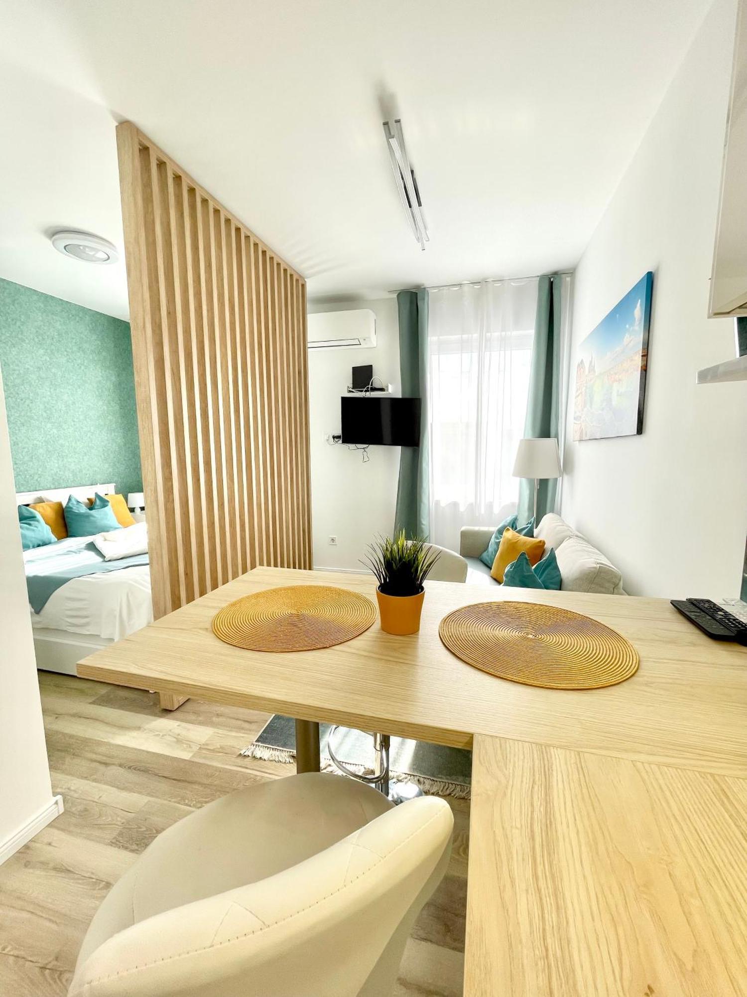 Margaret Apartment Next To The Lukacs Spa With Panorama Danube Budapest Eksteriør bilde
